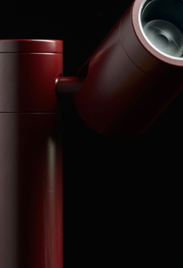 Unonovesette_Coral_Red